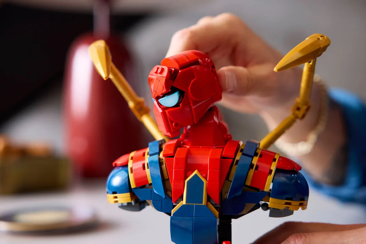 Iron Spider-Man Bust - Image 5