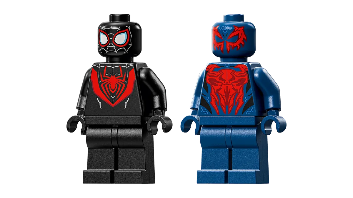 Miles Morales Mech vs. Spider-Man 2099 - Image 8
