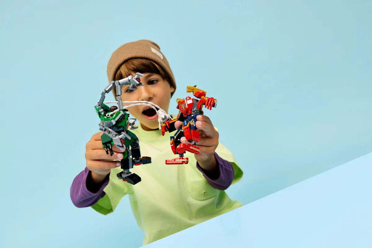 Mech Battle: Spider-Man vs. Doc Ock - Image 5
