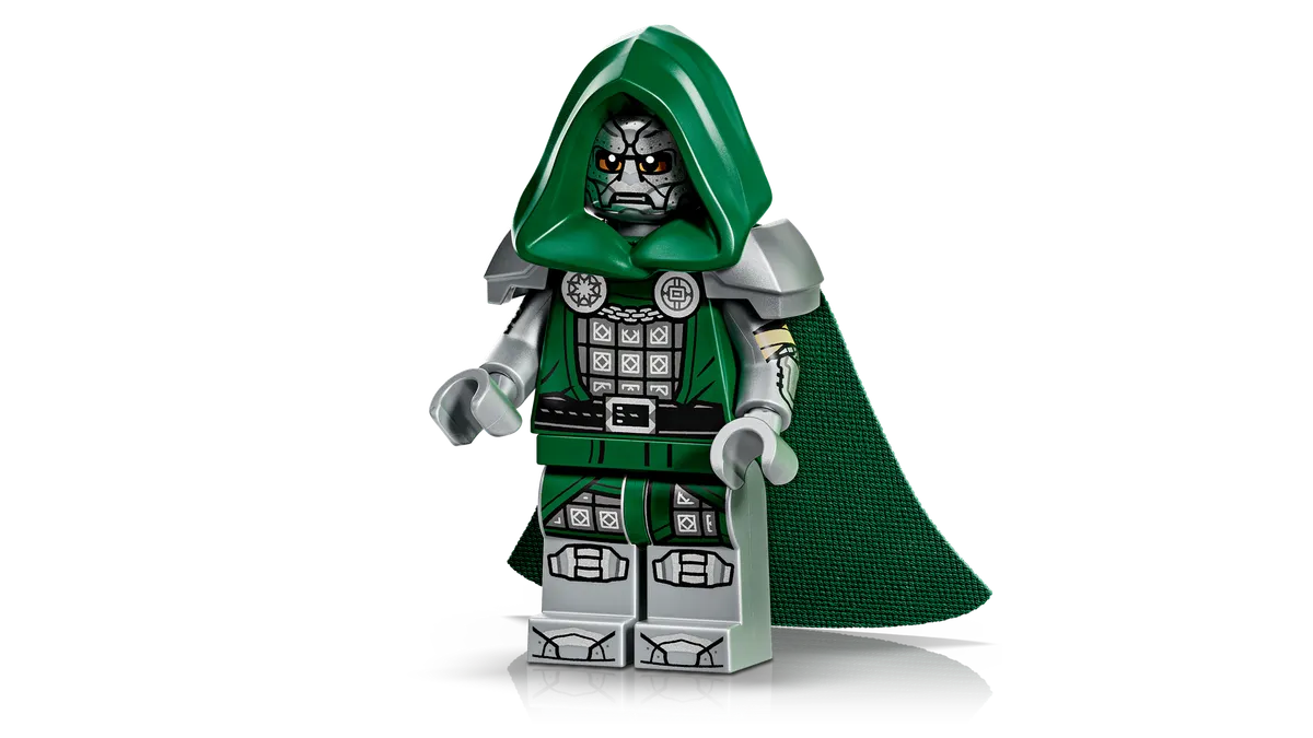 Doctor Doom Bust - Image 5