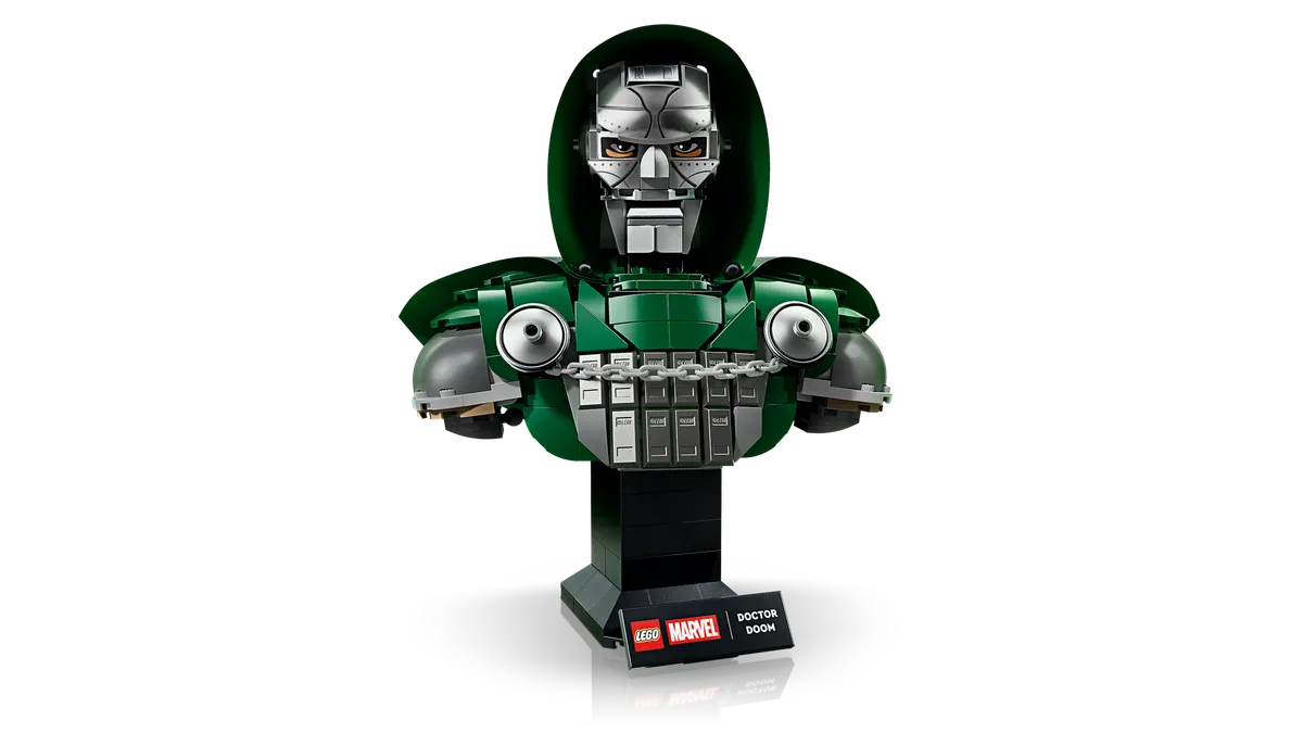 Doctor Doom Bust - Image 4