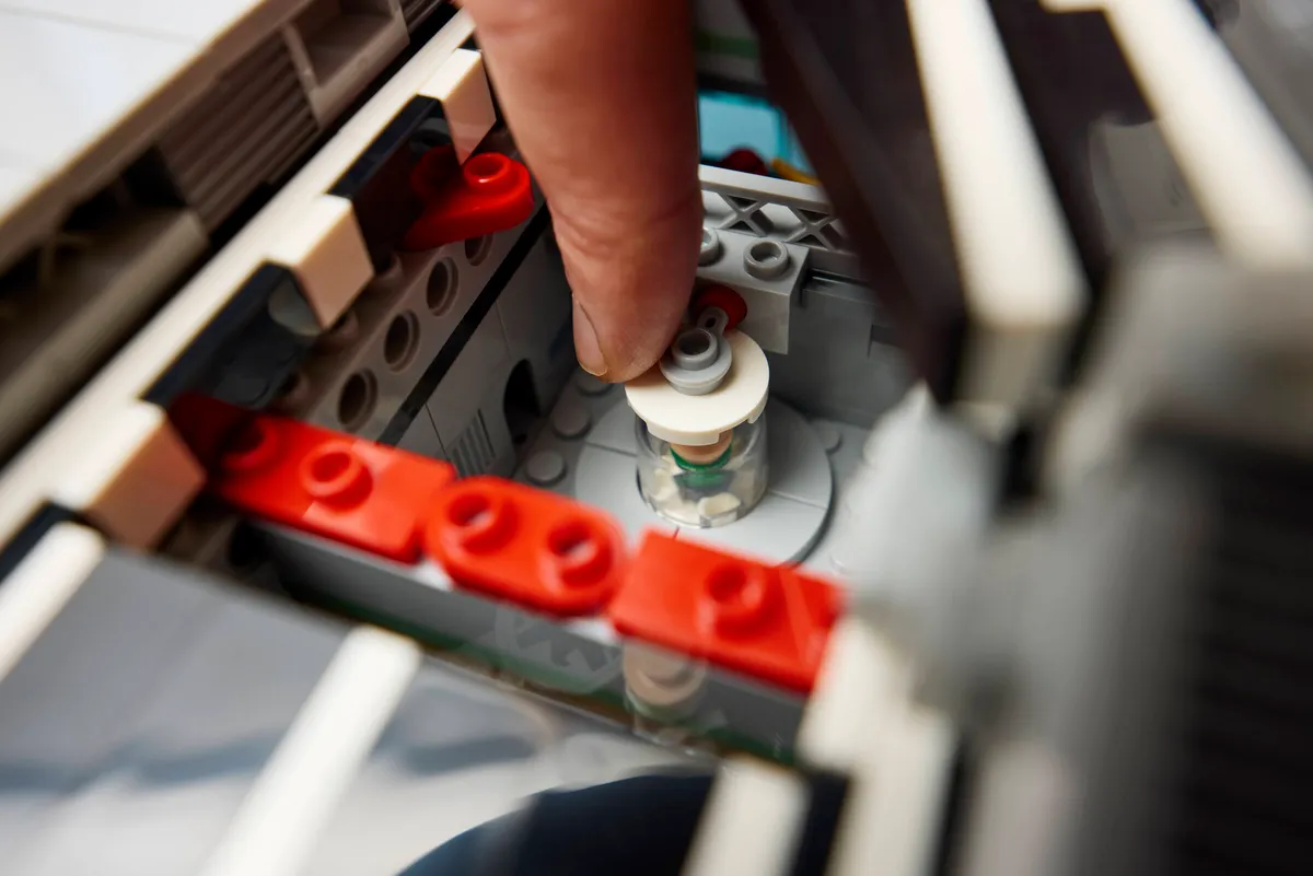 S.H.I.E.L.D. Helicarrier - Image 14