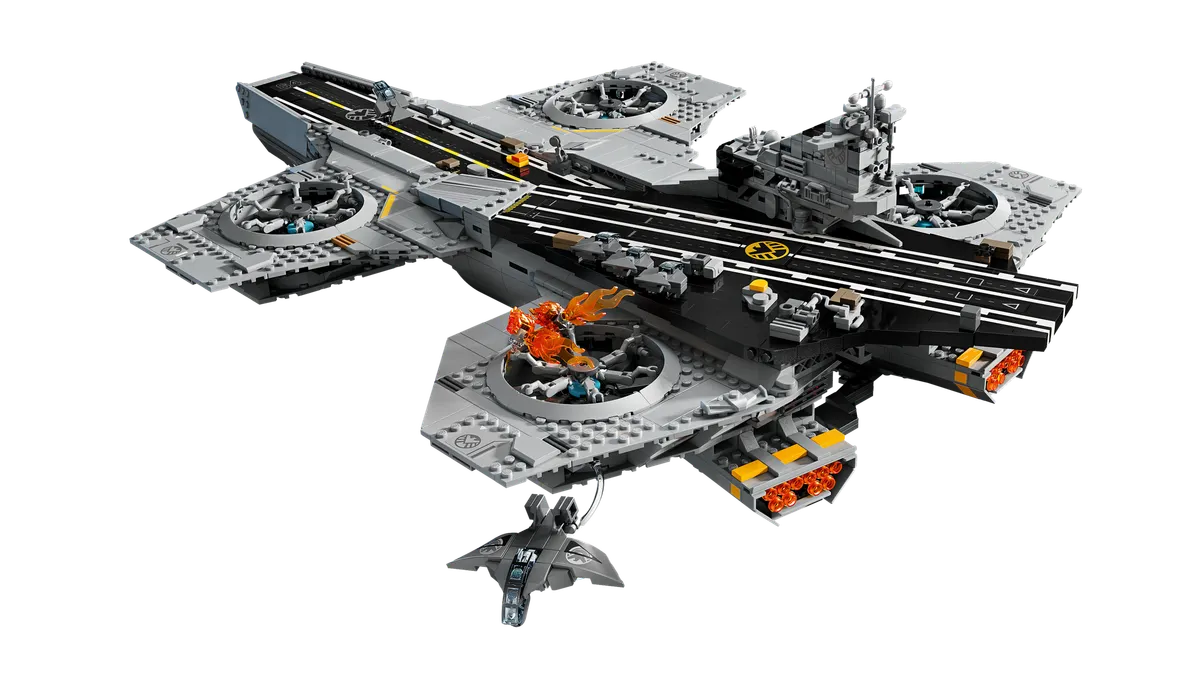 S.H.I.E.L.D. Helicarrier - Image 8