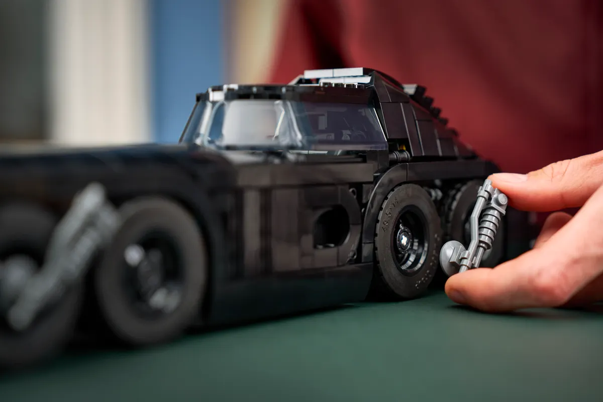 Batman Returns™ Batmobile™ - Image 14