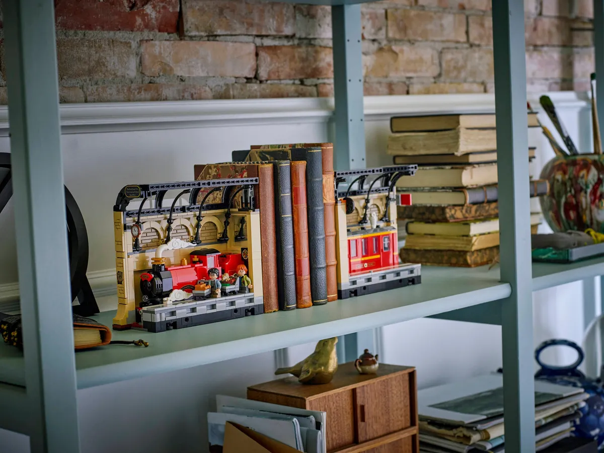 Book Nook: Hogwarts™ Express - Image 6