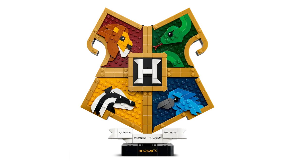 Hogwarts™ House Crest - Image 4