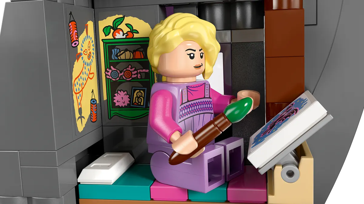 Luna Lovegood's House - Image 11