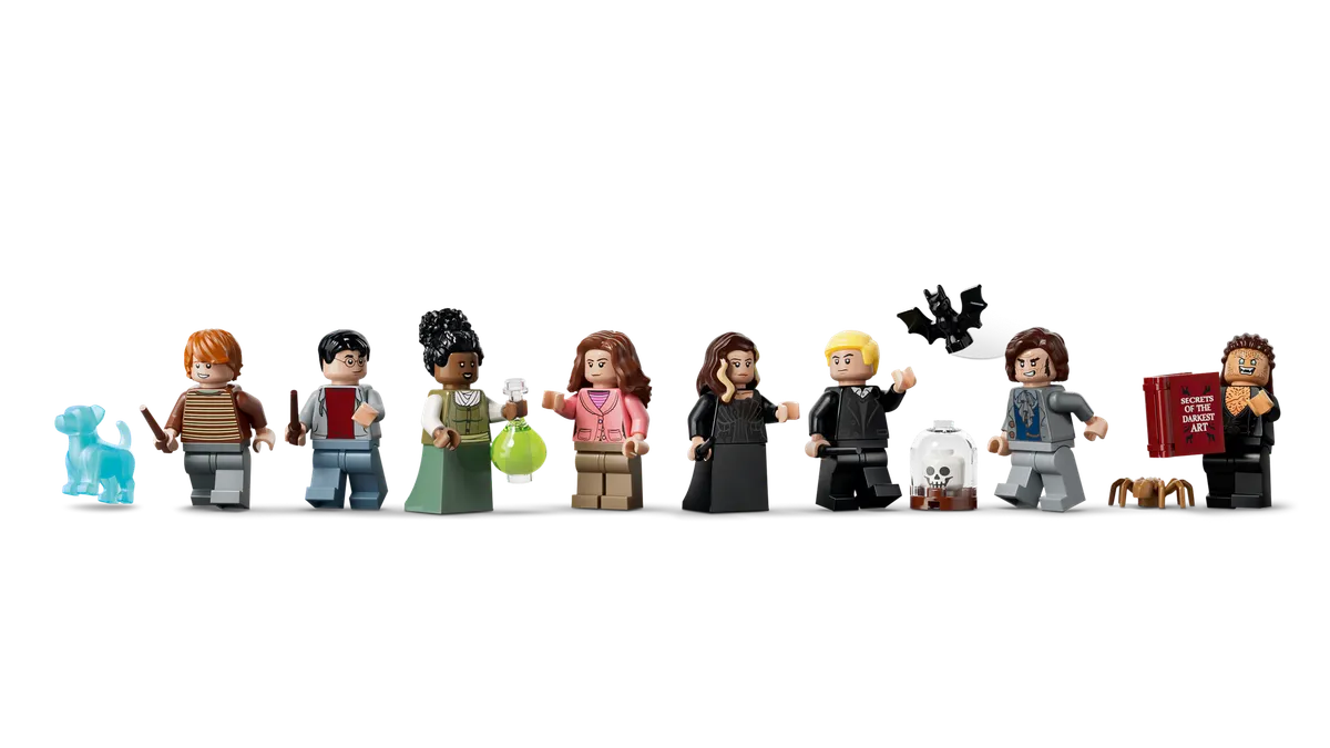 Knockturn Alley™ Wizarding Shops - Image 6