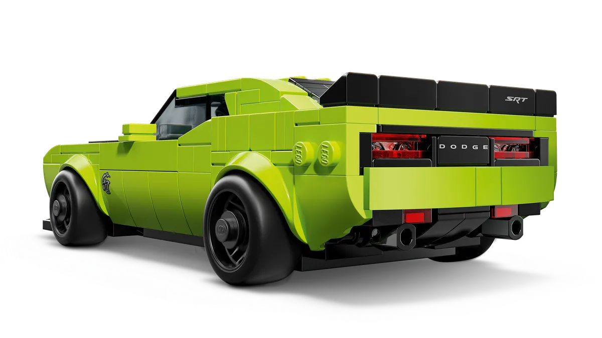 Dodge Challenger SRT Hellcat Sports Car - Image 10