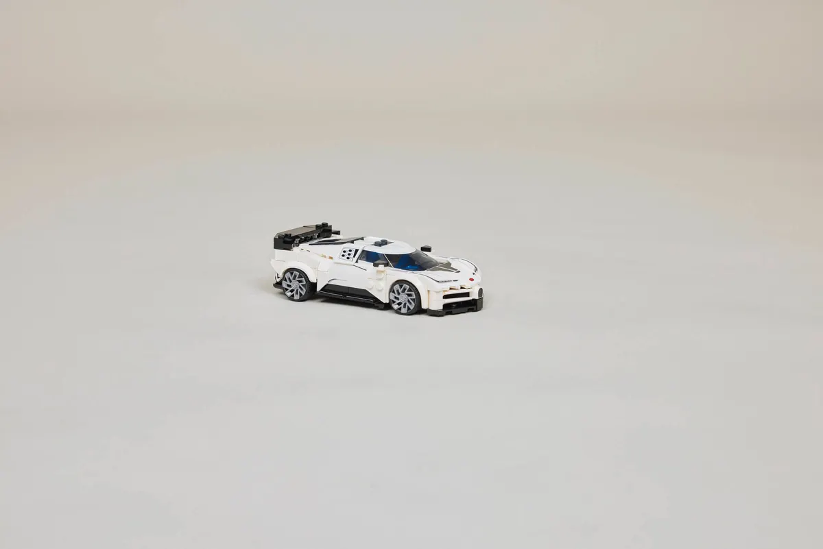 Bugatti Centodieci Hyper Sports Car - Image 6