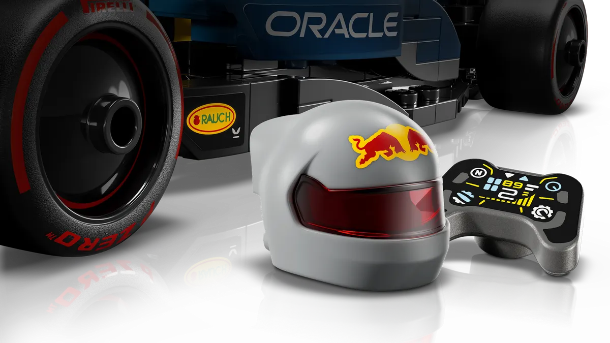 Oracle Red Bull Racing RB20 F1® Race Car - Image 10