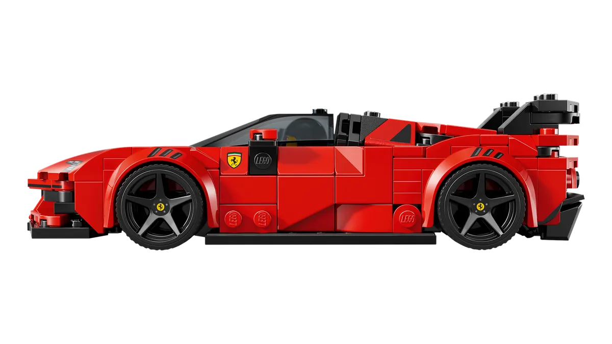 Ferrari SF90 XX Stradale Sports Car - Image 8