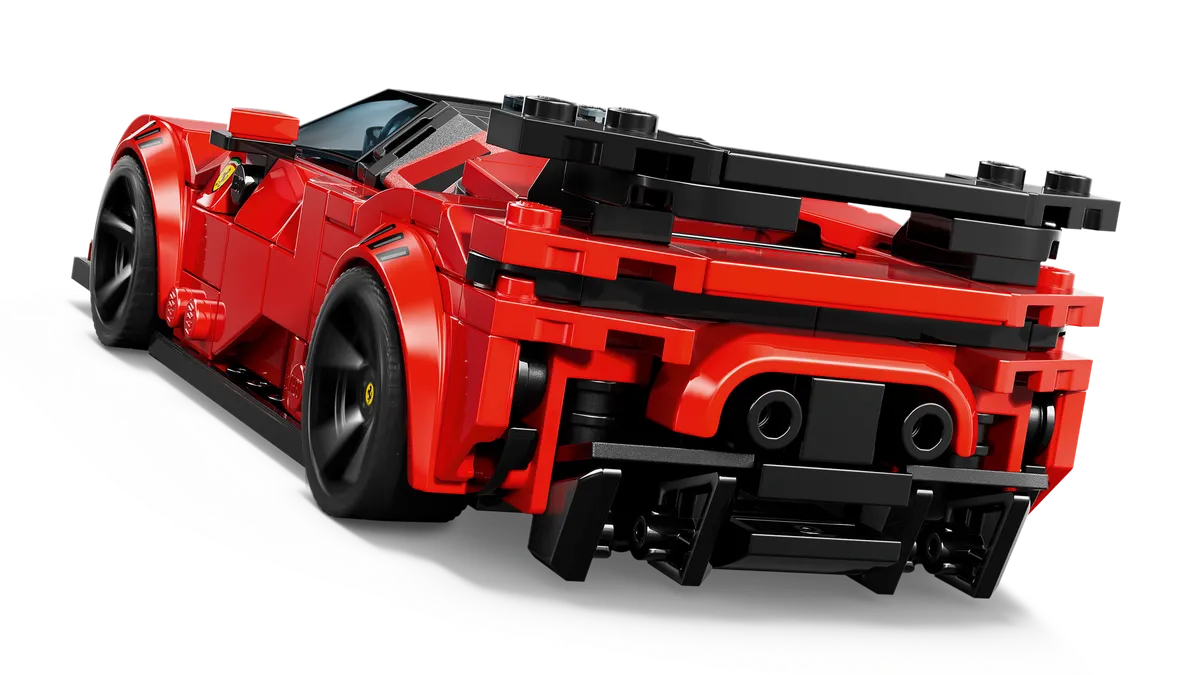 Ferrari SF90 XX Stradale Sports Car - Image 10