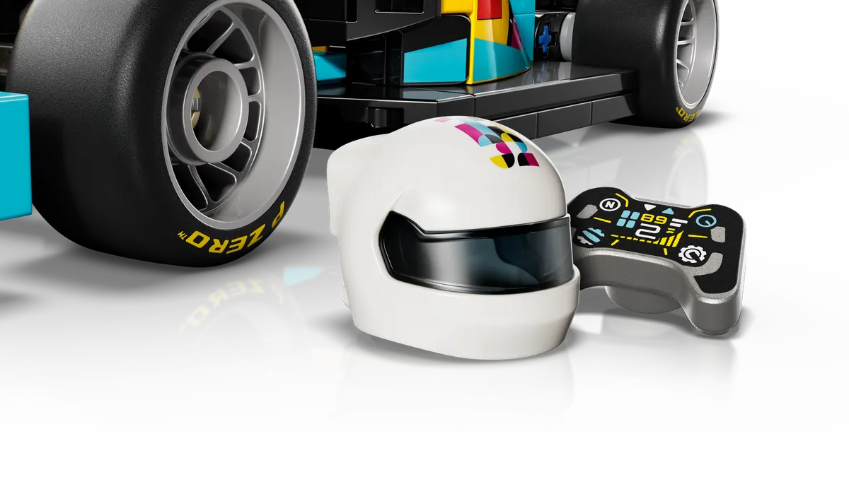 F1 ACADEMY™ LEGO® Race Car - Image 7